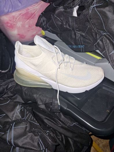 mens white 270s trainers wore few times in great condition