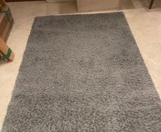 Beautiful Large Grey Shaggy Rug - Can Deliver