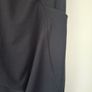 Capri length fitted sports bottoms Image 9