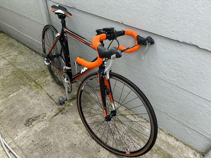 KTM Strada 800