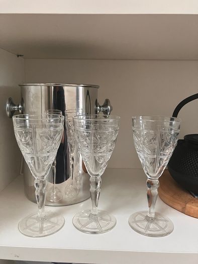 5 glasses
