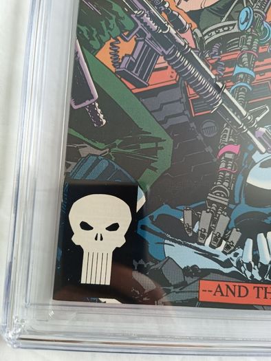 The Punisher  Marvel  Issue 33 CBCS / CGC 9.8 Certified Graded Comic Framed  DC