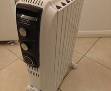 DeLonghi Dragon 4 2KW Oil Filled Radiator TRD40820T