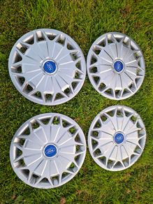 16" Ford steel wheels cover.