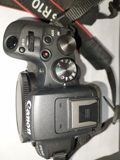 canon RF 100-400 F5.6-8 IS Usm Lens with extras.