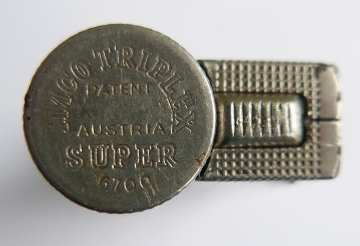 1950 IMCO Petrol Lighter