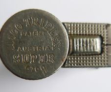 1950 IMCO Petrol Lighter
