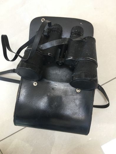 Binoculars, 10 x 50