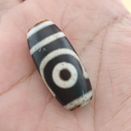Himalayan Tibetan Beautiful 2 Eyes Vintage Agate Dzi Bead Amulet
