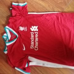 Kids Liverpool jersey x 5