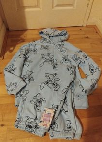 New Girls Stitch tracksuit age 12-13