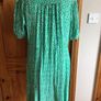 Ladies Green ditzy floral  Dress size 18 includes postage Image 3