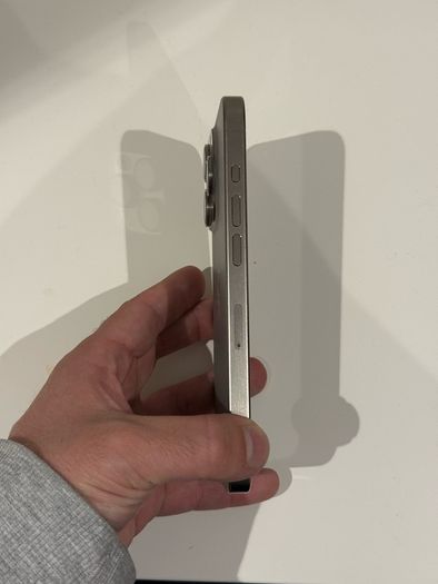 Iphone 15 Pro 256gb SIM FREE!