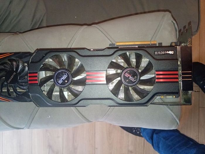 gaming desktop accessories