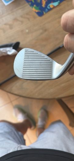 Ping 2 hybrid  and Mizuno wedge 54 degree 1.5 inch longer