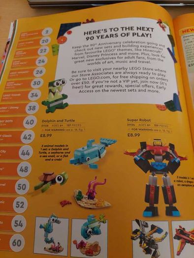 Lego - 90 Years of Play 1932-2022 - Collector's Edition