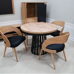 Wotan Forge Round Extendable Table Loft Oak Steel base