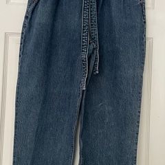 Abercrombie & Fitch Paper Bag High Rise Mom Jeans - Size 29 - Raw Hem