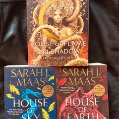 3 Sarah J Maas A House of books