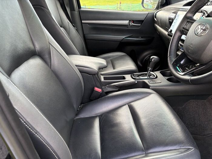2022 Toyota Hilux Invincible X 2.8 Auto