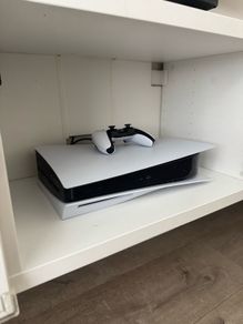 PlayStation PS5 Disc edition + one console