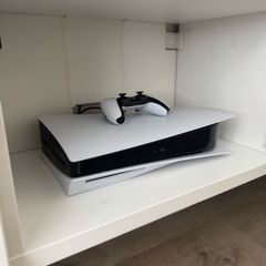 PlayStation PS5 Disc edition + one console