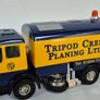 Corgi Streetsweeper Tripod Crest Image 3