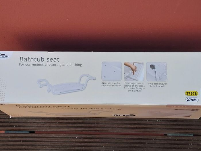 NEW Unopened CRANE Adult Bathing Suspended Seat