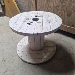 Reel Table