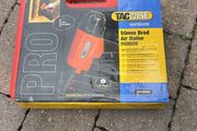 air nailer