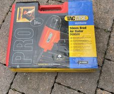 air nailer