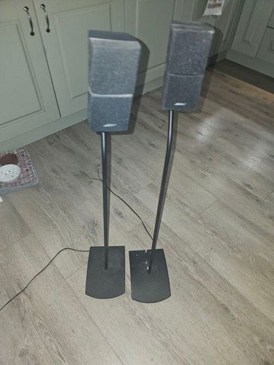 Bose cube speakers