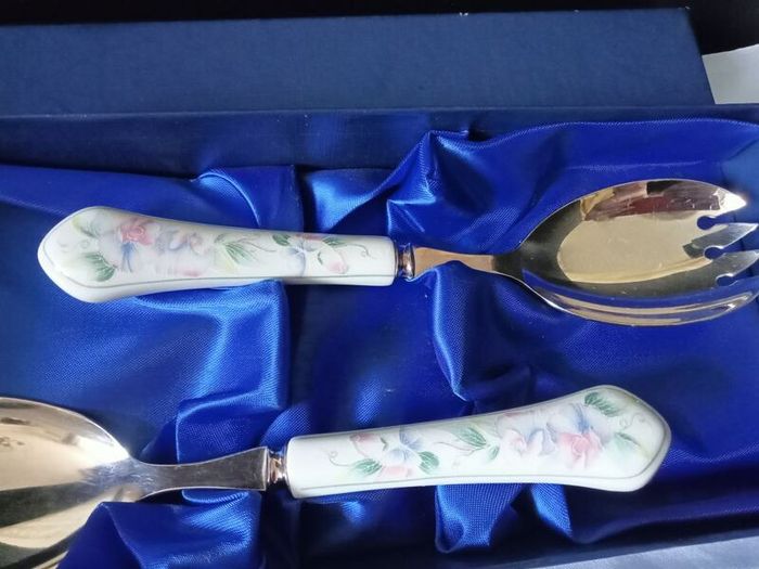 AYNSLEY "Little Sweetheart" Serving Salad Spoons Set Boxed