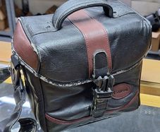 Canon Vintage SLR & DSLR Leather Camera Bag - Used Condition