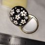 Marc Jacobs Daisy ring Image 2