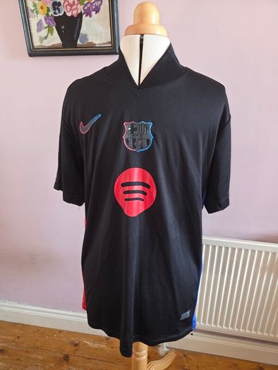 Barcelona 2024/25 Away Jersey - XXL size