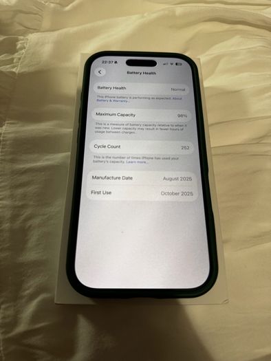 Iphone 17 256gb black excellent
