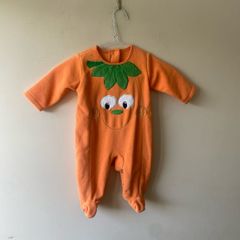 Fleece pumpkin costume (3-6 months)