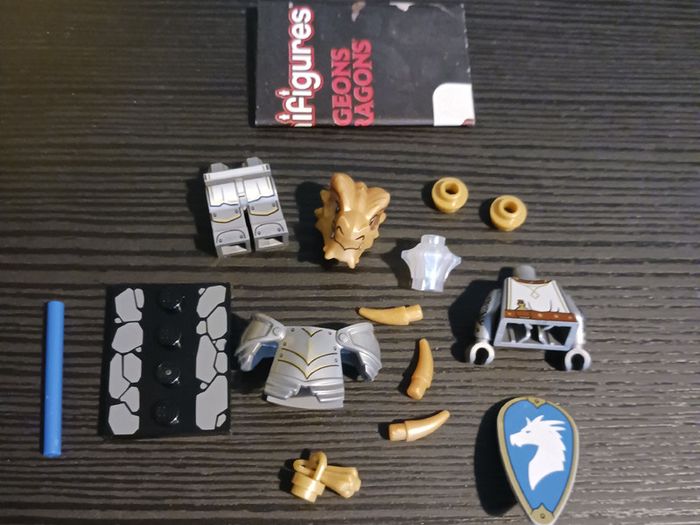Lego Dragonborn Paladin Minifigure