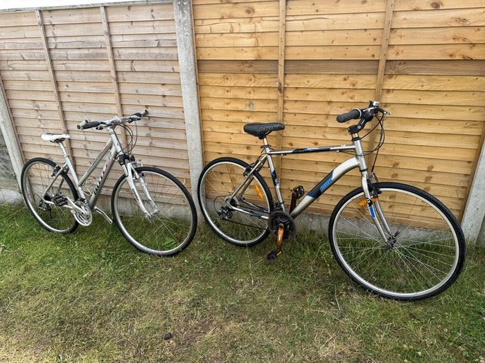 28" inch aluminium bikes in perfect condition