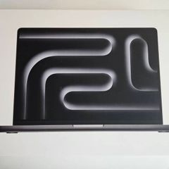 Apple MacBook Pro 14-inch (M5)