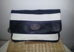Oasis shoulder bag.