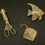 3 brass fish. Image 2