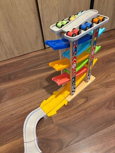 Zig zag toy