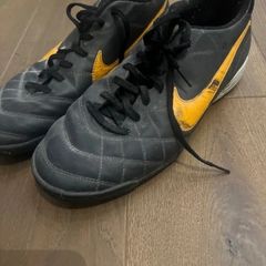 nike tiempo legend IV