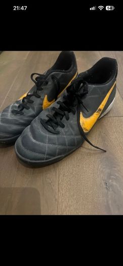 nike tiempo legend IV