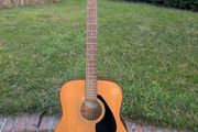 Yamaha F310 Acoustic Guitar