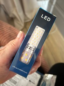 LED E14 light bulbs x 4