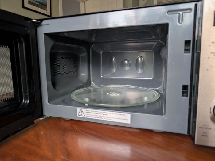 Microwave