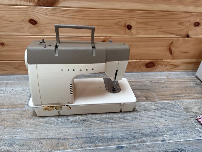 sewing maching